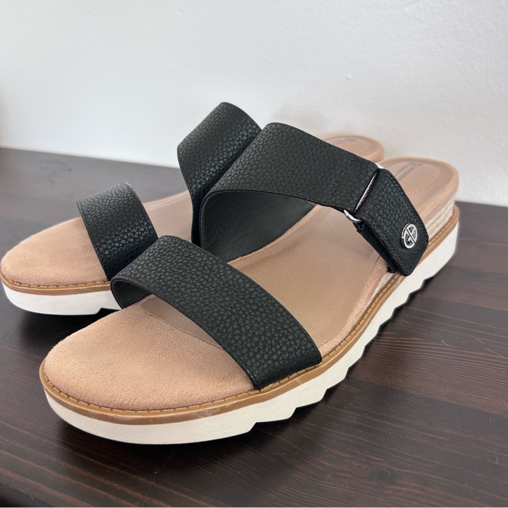 Giani Bernini Women's Bryerr Memory Foam Double Band Wedge Sandals size 11 Black - Picture 3 of 8